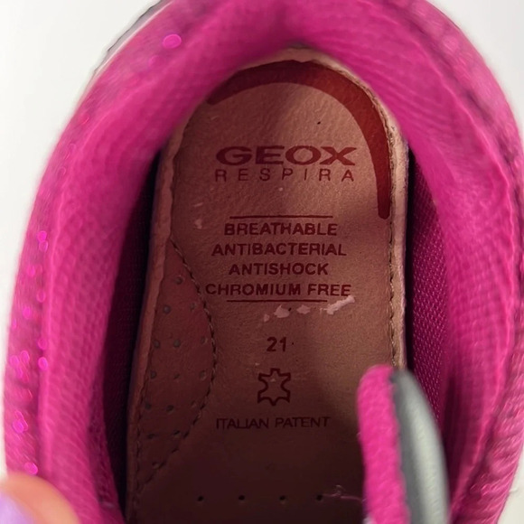 Toddler Girl Geox 5 ½ Running Shoes - Picture 7 of 9
